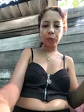 Snapshot of Sweet-Breast-Milk chatting on March 12, 2025, 1:08 pm Sweet-Breast-Milk online show from March 12, 2025, 1:08 pm