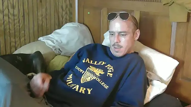 Mac ThunderCock online show from October 9, 2025, 11:47 pm