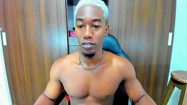 Dreamastercum  online show from September 27, 2025, 8:25 pm