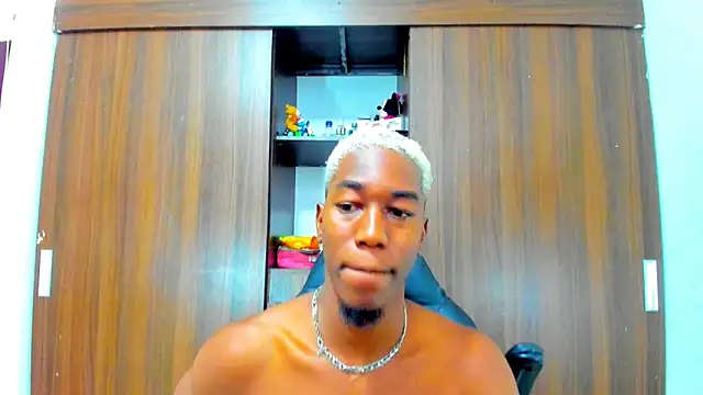 Dreamastercum  online show from October 2, 2025, 7:54 pm