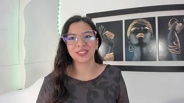 emilyy cooperr online show from September 29, 2025, 12:10 pm