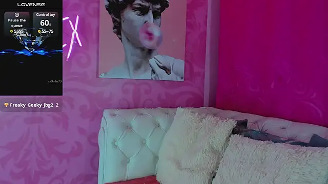 Zoe-S online show from March 22, 2025, 1:08 pm