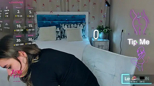 EmelyMason online show from February 11, 2026, 5:01 am