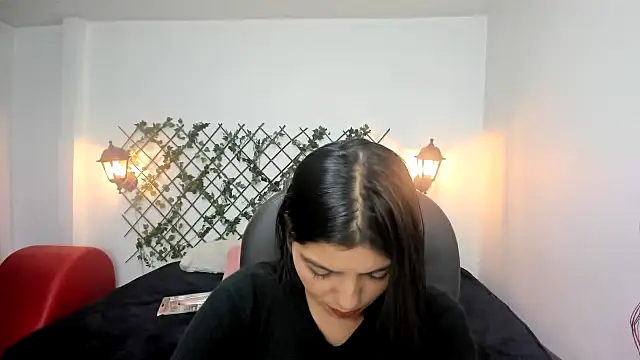 issa  nassar online show from November 6, 2025, 1:34 pm