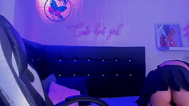 Snapshot of Genesisrea__ chatting on March 16, 2025, 9:16 pm Genesisrea online show from March 16, 2025, 9:16 pm