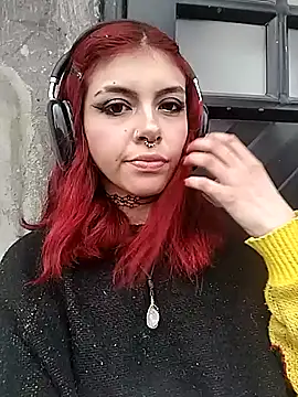 Snapshot of Genesisrea__ chatting on November 3, 2025, 8:10 pm Genesisrea online show from November 3, 2025, 8:10 pm