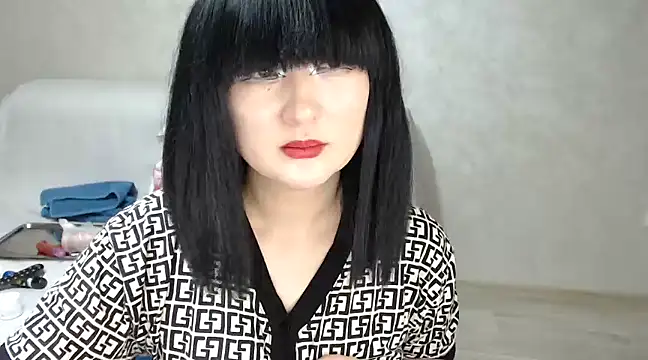 Snapshot of Sweet_Yoon chatting on December 6, 2024, 11:14 pm Sweet Yoon online show from December 6, 2024, 11:14 pm