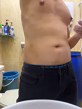 Snapshot of Lam_090123 chatting on November 30, 2025, 4:44 pm Lam 090123 online show from November 30, 2025, 4:44 pm