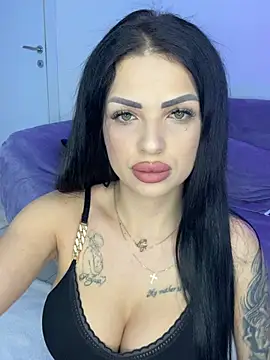 IrisRossie online show from January 14, 2026, 6:08 am