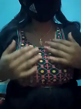 Sexyradha  online show from March 2, 2026, 4:03 pm