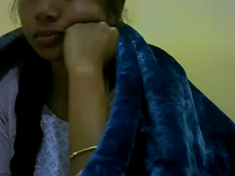 mayra89 online show from February 8, 2026, 3:15 pm