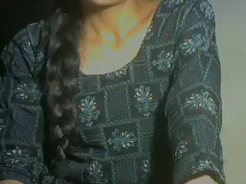 mayra89 online show from June 22, 2026, 3:42 pm