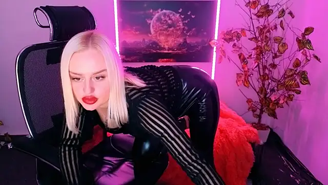 Miss Alice Silver online show from November 2, 2025, 2:30 pm