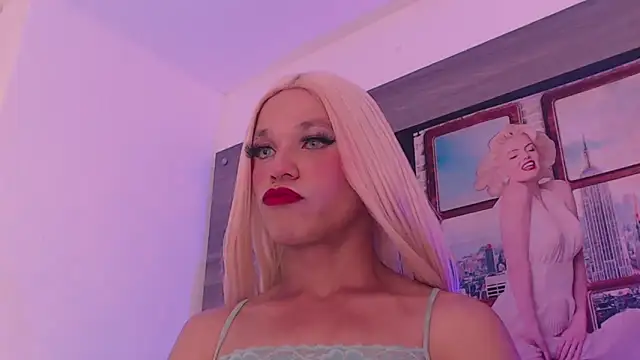 SashaNova online show from November 6, 2025, 6:03 am