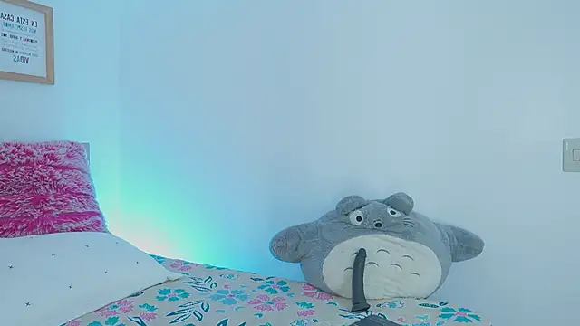 tommy blue online show from October 21, 2025, 2:07 pm