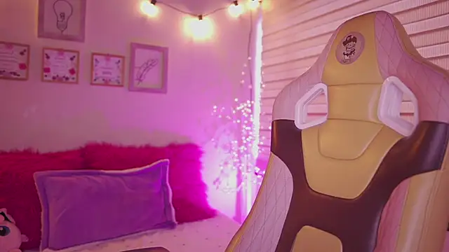 tommy blue online show from March 19, 2026, 12:42 pm