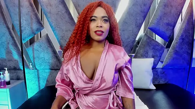 CandyMartinez  online show from December 22, 2025, 8:28 pm