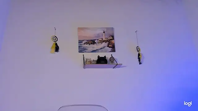 Aprillebony online show from October 9, 2025, 10:19 pm