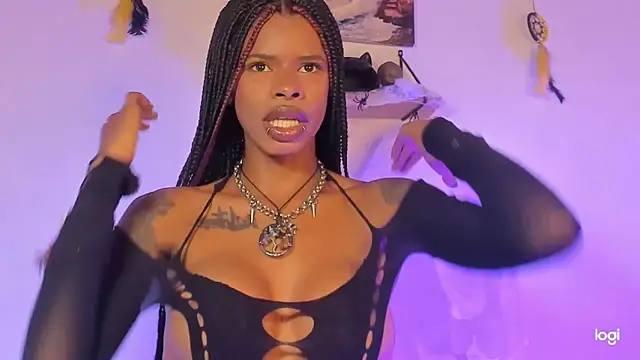 Aprillebony online show from October 13, 2025, 8:42 pm