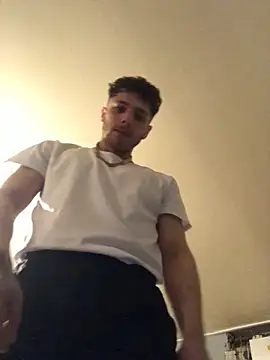 Donnydon79 online show from March 5, 2025, 9:48 pm