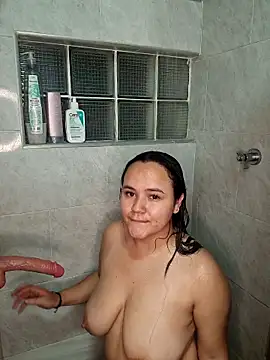 mandy-moore online show from April 4, 2026, 9:23 pm