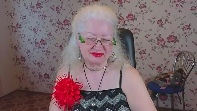 Snapshot of Maya_Mayflower chatting on March 27, 2026, 3:34 am Maya Mayflower online show from March 27, 2026, 3:34 am