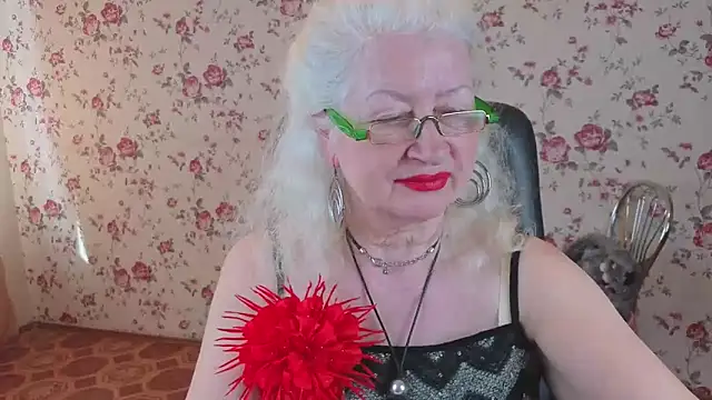 Snapshot of Maya_Mayflower chatting on March 27, 2026, 8:59 am Maya Mayflower online show from March 27, 2026, 8:59 am
