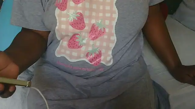 Snapshot of ebony_rose11 chatting on April 1, 2026, 8:15 am ebony rose11 online show from April 1, 2026, 8:15 am