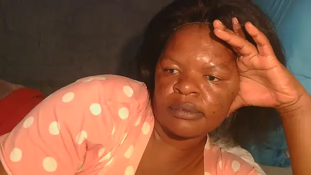 Snapshot of ebony_rose11 chatting on April 6, 2026, 5:41 am ebony rose11 online show from April 6, 2026, 5:41 am