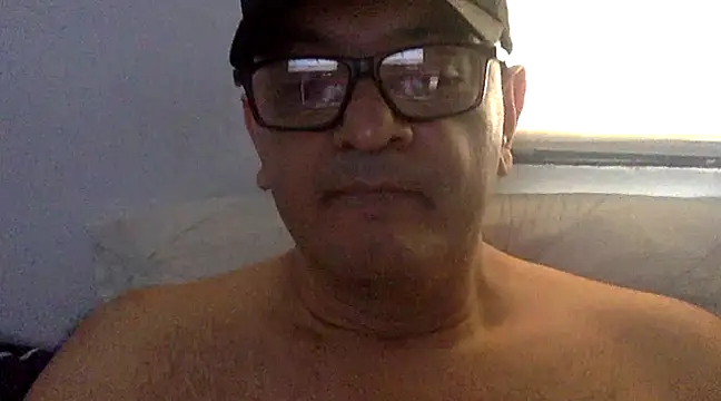 Snapshot of alrume49big chatting on March 2, 2025, 2:54 pm alrume49big online show from March 2, 2025, 2:54 pm