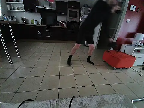 Snapshot of GM51-1988 chatting on November 1, 2025, 10:50 am GM51-1988 online show from November 1, 2025, 10:50 am