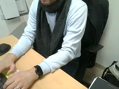 Snapshot of GM51-1988 chatting on November 10, 2025, 4:50 pm GM51-1988 online show from November 10, 2025, 4:50 pm