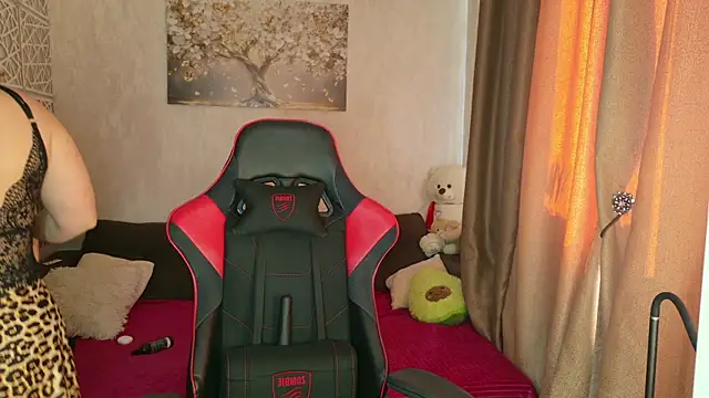 Anya-Sweet online show from September 26, 2025, 5:55 am