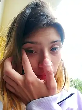 KratosAfroditacs online show from January 6, 2026, 12:42 pm