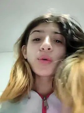 KratosAfroditacs online show from February 24, 2026, 10:52 pm