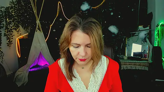 NicoleHitman online show from March 9, 2026, 1:15 pm