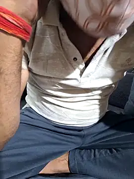 Decant Ruhi143 online show from September 25, 2025, 4:54 pm