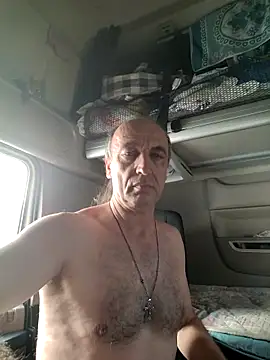 aleksis1313 online show from March 13, 2025, 3:39 pm