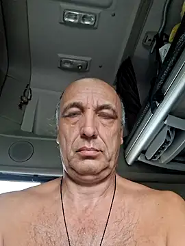 aleksis1313 online show from October 6, 2025, 2:25 pm