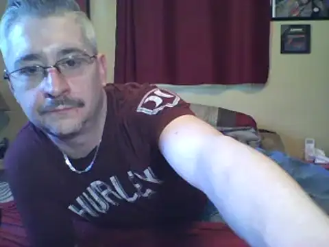 smooothbb online show from March 9, 2025, 8:52 pm