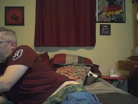 smooothbb online show from March 9, 2025, 11:56 pm