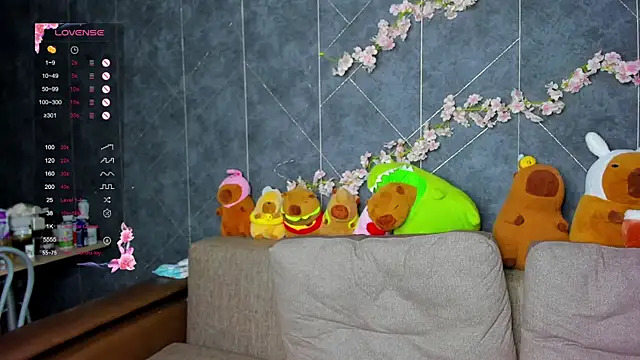 EvaTheHeart online show from October 9, 2025, 12:03 pm