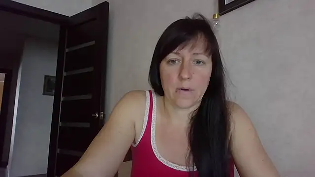 Snapshot of CarolinaReaperRed chatting on October 1, 2025, 10:54 am CarolinaReaperRed online show from October 1, 2025, 10:54 am