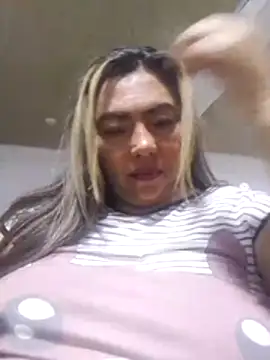 Snapshot of dihayara chatting on July 7, 2026, 2:58 am dihayara online show from July 7, 2026, 2:58 am