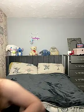 coupleajcc online show from April 20, 2026, 12:02 am