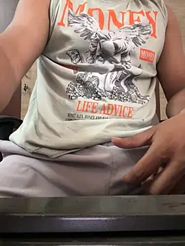 Snapshot of RightFielder chatting on October 21, 2025, 7:31 am RightFielder online show from October 21, 2025, 7:31 am