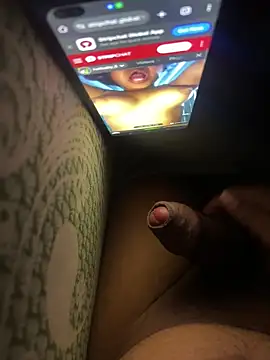 Snapshot of RightFielder chatting on November 14, 2025, 5:22 pm RightFielder online show from November 14, 2025, 5:22 pm