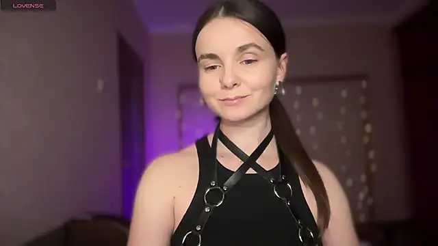 lanaloulou online show from October 24, 2025, 10:06 pm