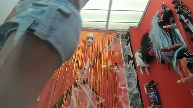 emma morgan 1 online show from October 25, 2025, 4:24 pm