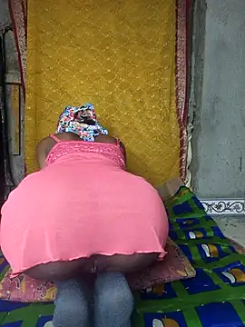 Snapshot of Cutesoma01 chatting on November 28, 2025, 4:31 pm Cutesoma01 online show from November 28, 2025, 4:31 pm